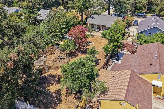 1044 N Hudson Avenue, Pasadena, CA 91104