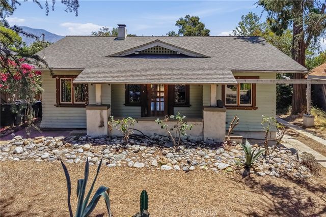 1044 N Hudson Avenue, Pasadena, CA 91104