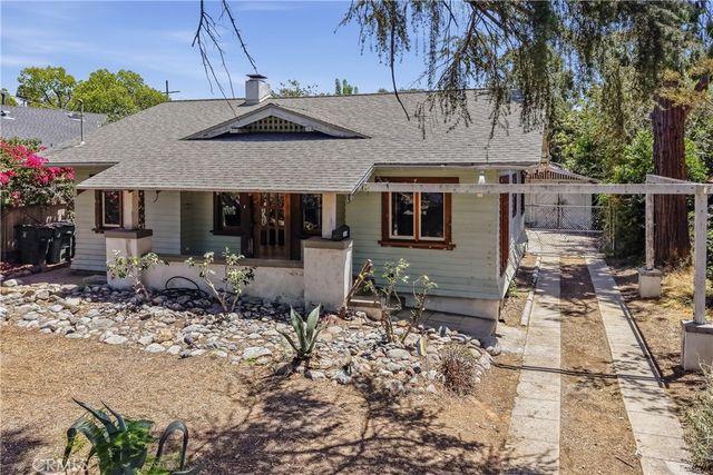 1044 N Hudson Avenue, Pasadena, CA 91104