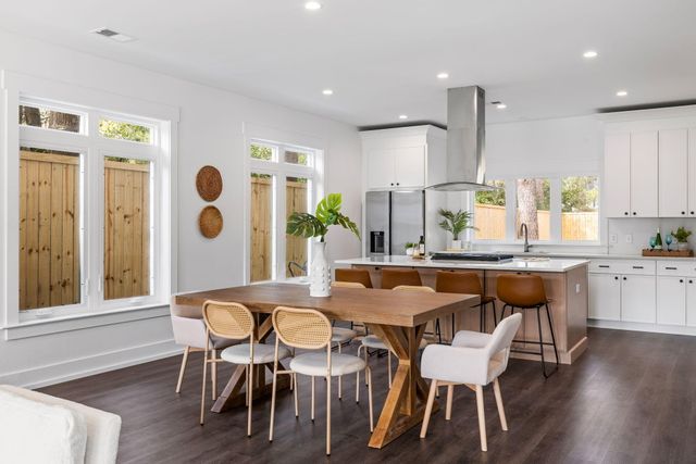 1626 Evergreen Street, Charleston, SC 29407