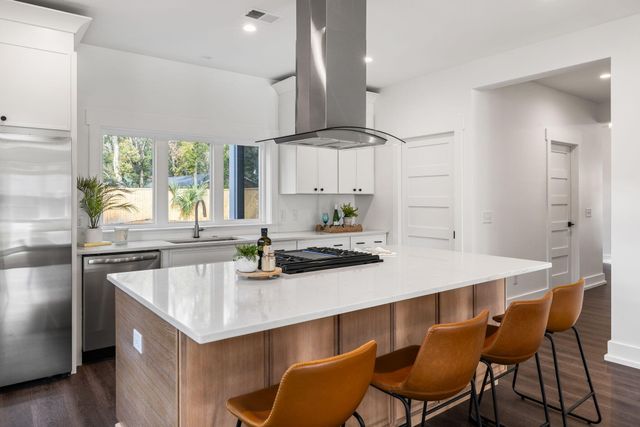 1626 Evergreen Street, Charleston, SC 29407