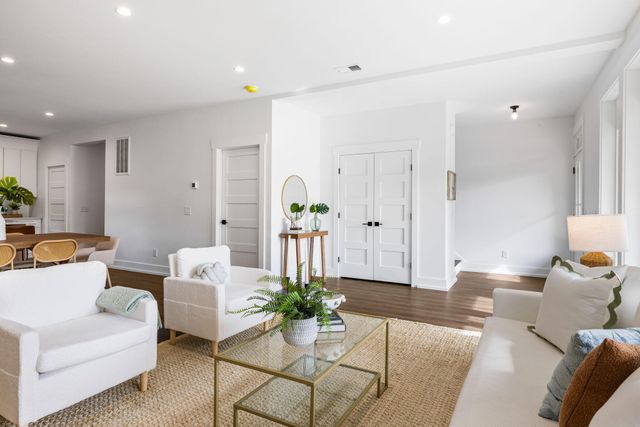 1626 Evergreen Street, Charleston, SC 29407