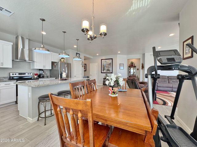 8480 W MISSION HILLS Drive, Arizona City, AZ 85123