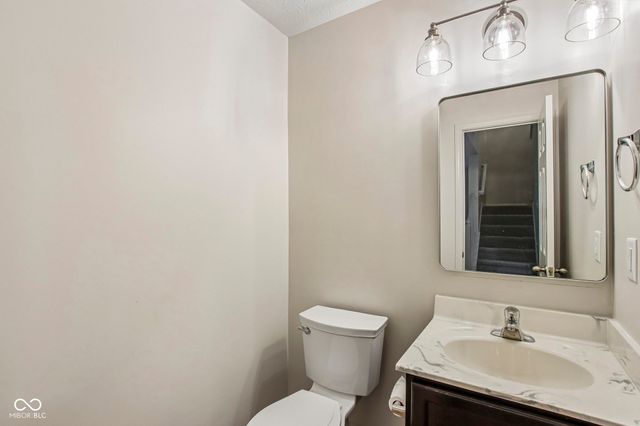 867 Ogala Drive, Westfield, IN 46074
