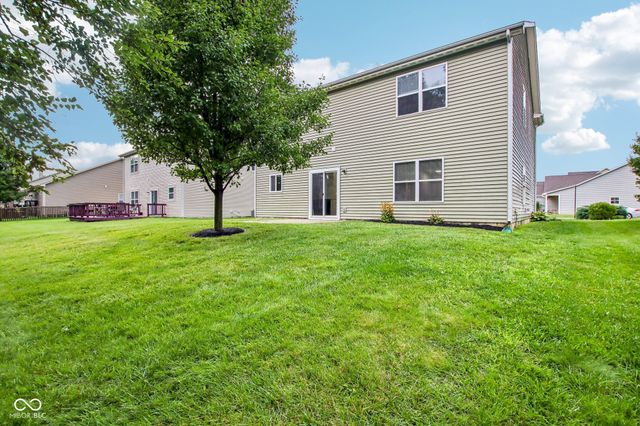 867 Ogala Drive, Westfield, IN 46074