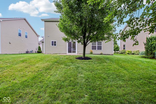 867 Ogala Drive, Westfield, IN 46074