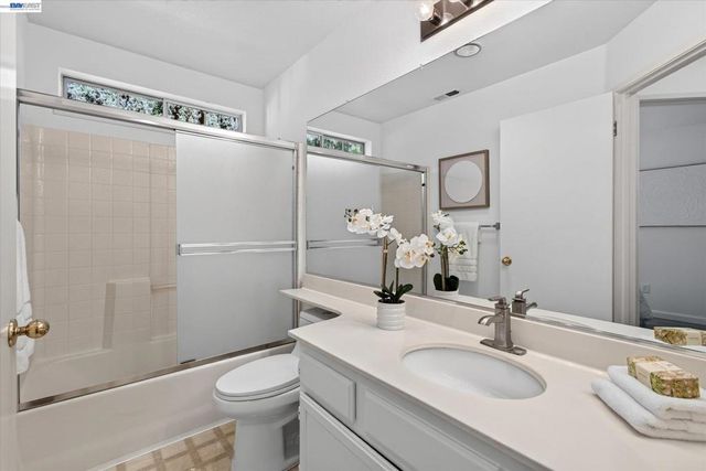 5545 Crimson Cir, Fremont, CA 94538