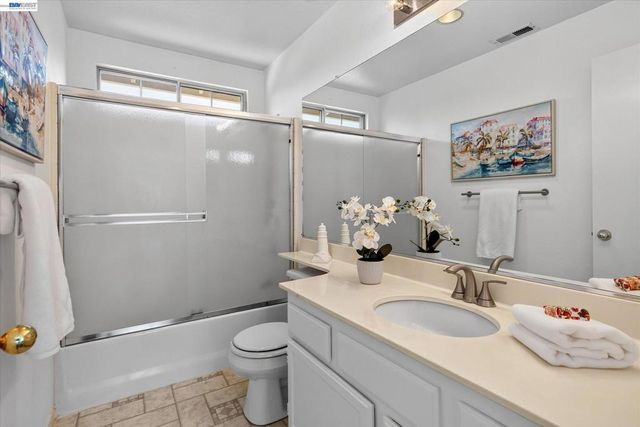 5545 Crimson Cir, Fremont, CA 94538