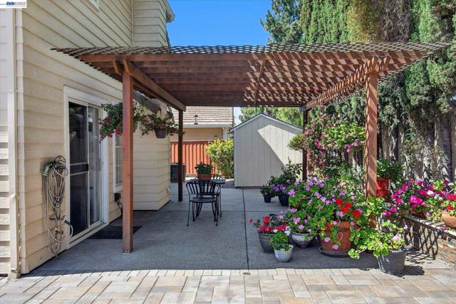 5545 Crimson Cir, Fremont, CA 94538