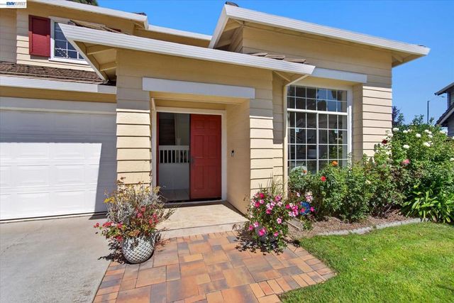 5545 Crimson Cir, Fremont, CA 94538