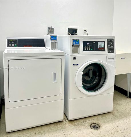 20335 W Country Club Dr 405, Aventura, FL 33180