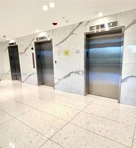 20335 W Country Club Dr 405, Aventura, FL 33180