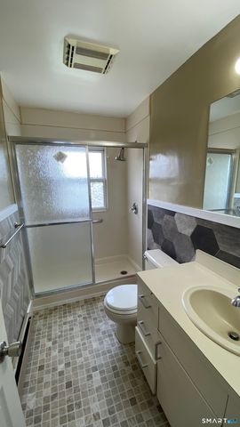 72 Berry Street 2, Torrington, CT 06790