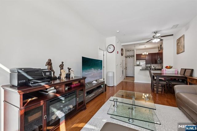 1127 Riverview Avenue 127, Englewood, NJ 07631