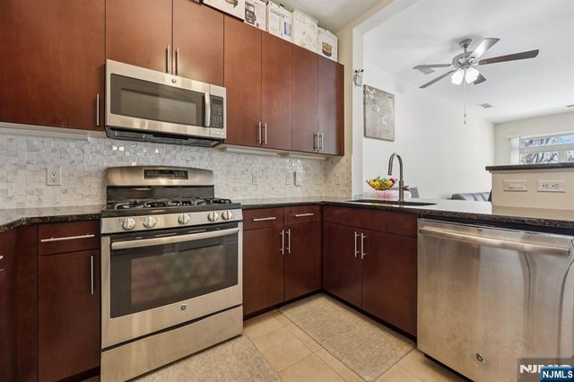 1127 Riverview Avenue 127, Englewood, NJ 07631