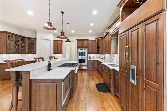 927 Buckingham NW Circle, Atlanta, GA 30327