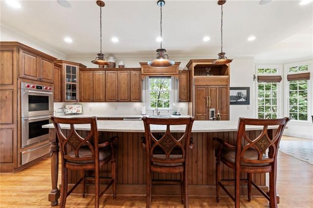 927 Buckingham NW Circle, Atlanta, GA 30327