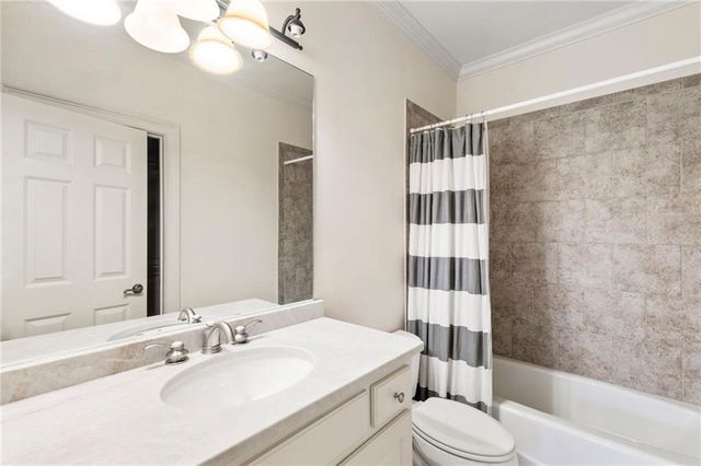 927 Buckingham NW Circle, Atlanta, GA 30327