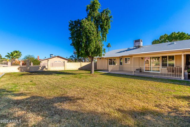 12166 S SHOSHONI Drive, Phoenix, AZ 85044