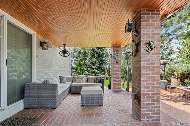 5122 S Cody Court, Littleton, CO 80123