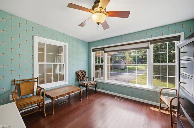 5120 Shenstone DR, Virginia Beach, VA 23455