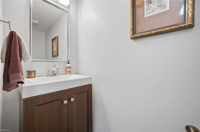 5120 Shenstone DR, Virginia Beach, VA 23455