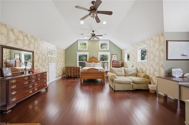 5120 Shenstone DR, Virginia Beach, VA 23455