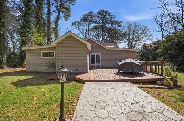 5120 Shenstone DR, Virginia Beach, VA 23455