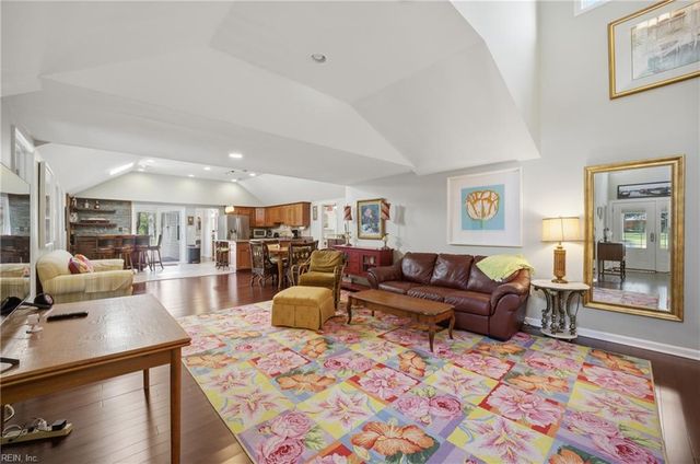 5120 Shenstone DR, Virginia Beach, VA 23455