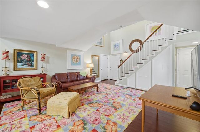 5120 Shenstone DR, Virginia Beach, VA 23455