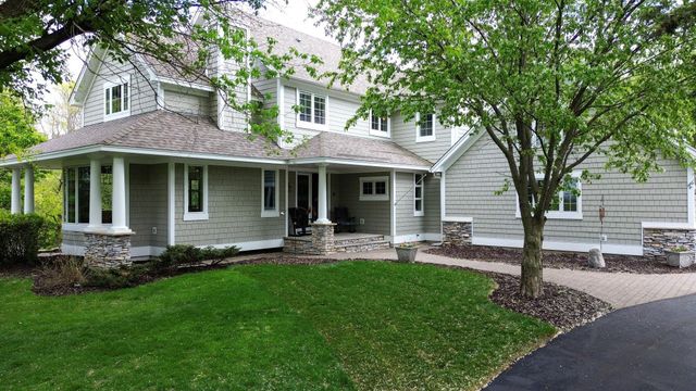 15285 Palomino Trail N, Stillwater, MN 55082