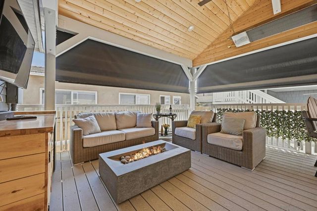 4925 27 SARATOGA AVE, San Diego, CA 92107
