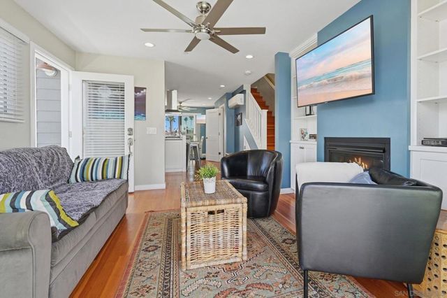 4925 27 SARATOGA AVE, San Diego, CA 92107