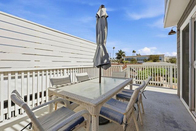 4925 27 SARATOGA AVE, San Diego, CA 92107