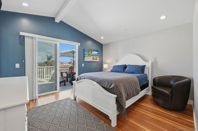 4925 27 SARATOGA AVE, San Diego, CA 92107
