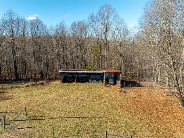 3012 Bethel Church Road, Yadkinville, NC 27055