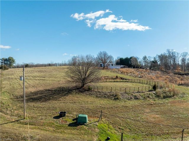 3012 Bethel Church Road, Yadkinville, NC 27055