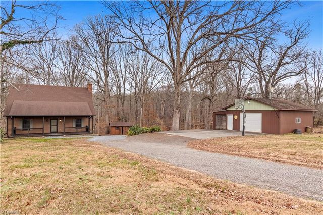 3012 Bethel Church Road, Yadkinville, NC 27055