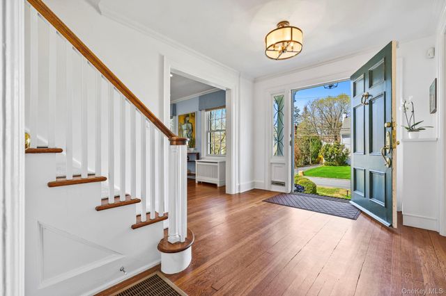 134 Brewster Road, Scarsdale, NY 10583