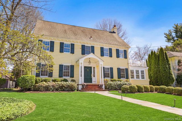 134 Brewster Road, Scarsdale, NY 10583