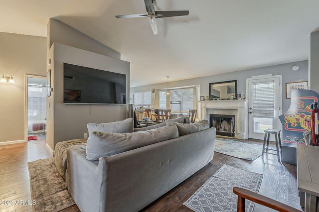 16232 S 41ST Street, Phoenix, AZ 85048