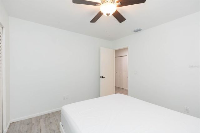 2705 LAKEVILLE DRIVE, Tampa, FL 33618