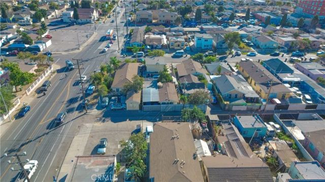 1259 E 78th Street, Los Angeles, CA 90001