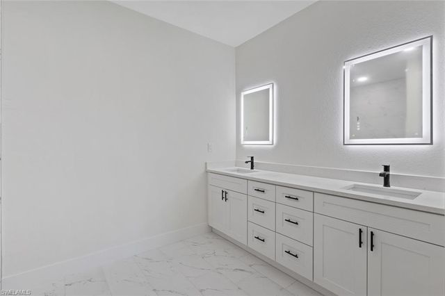 4306 NW 35th ST, Cape Coral, FL 33993