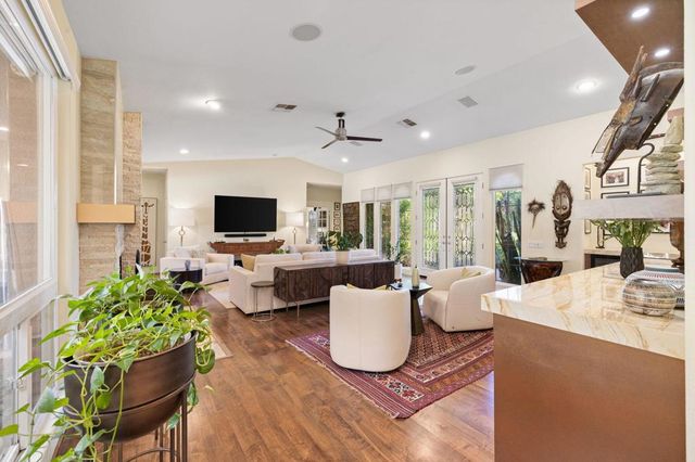 49105 Casa Del Rio, La Quinta, CA 92253