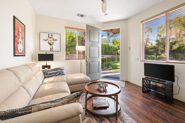 49105 Casa Del Rio, La Quinta, CA 92253