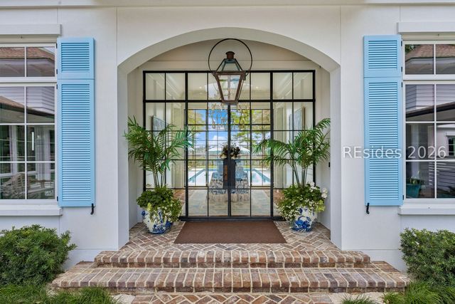 48 Widewater Rd, Hilton Head Island, SC 29926