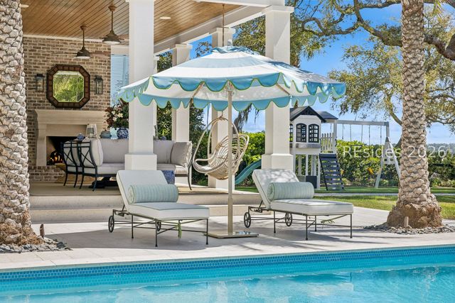 48 Widewater Rd, Hilton Head Island, SC 29926