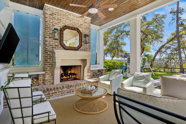 48 Widewater Rd, Hilton Head Island, SC 29926