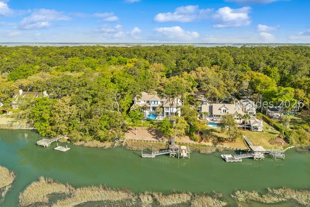48 Widewater Rd, Hilton Head Island, SC 29926